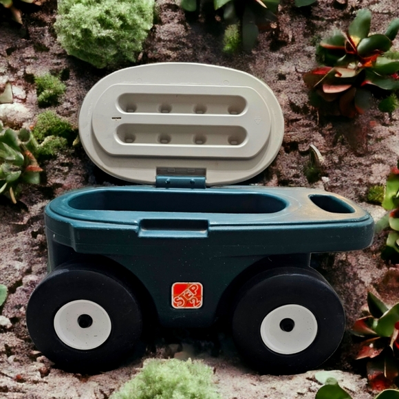 Step 2 Other Vintage Step 2 Garden Hopper Rolling Yard Cart Seat